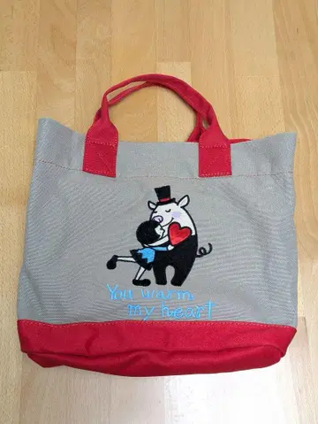 알베로베로 토트백