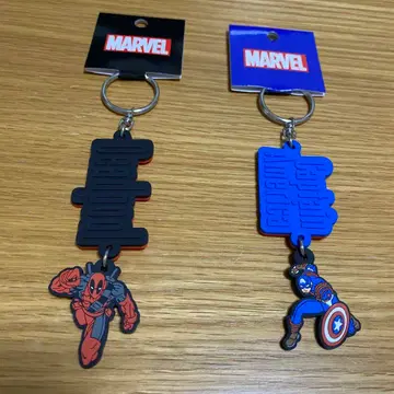 MARVEL 러버 키링 베놈 캡틴아메리카 2개 세트