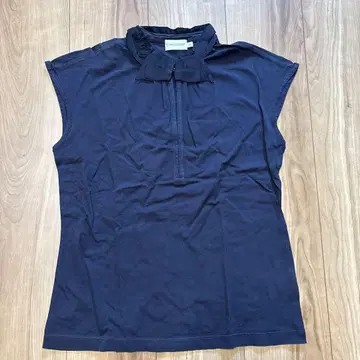 MONCLER 네이비 슬리브리스 피케 셔츠 S
