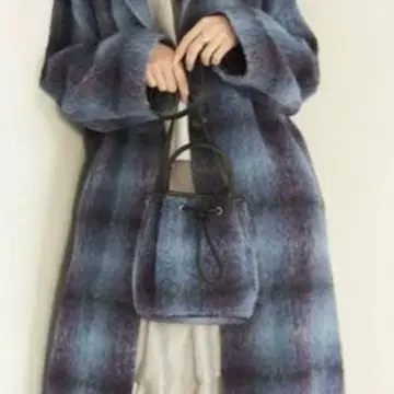 프레이 아이디 폰테토르토 샤기 숄더백 하자품 리본백