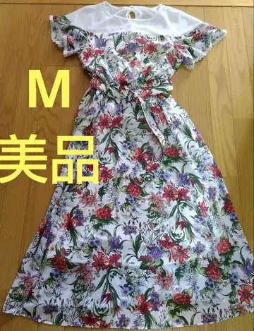 새상품급 꽃무늬 원피스