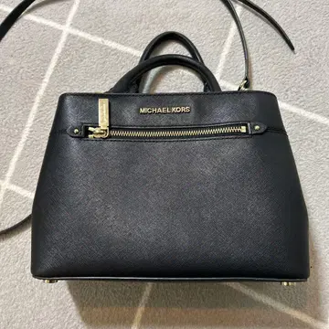 MICHAEL KORS 블랙 핸드백