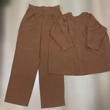 UNITED ARROWS 셋업 캐러멜색 컨디션 최상