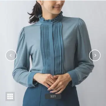 [나라 까미체] 울 저지 프릴 블라우스