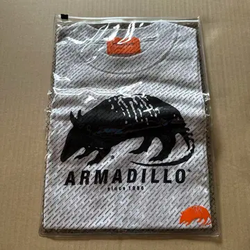 도모토 츠요시 판타스티포 T셔츠 아르마딜로