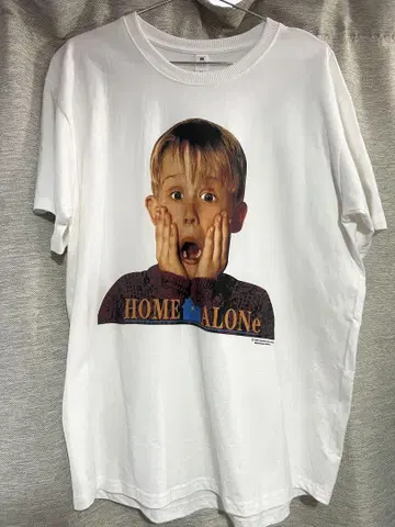 HOME ALONE 셔츠