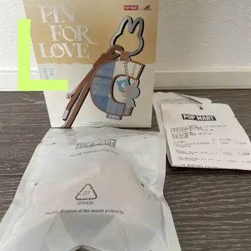 THE MONSTERS Love for Pin 키링