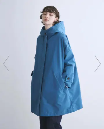 블루 후드 부착 코튼 트렌치코트
