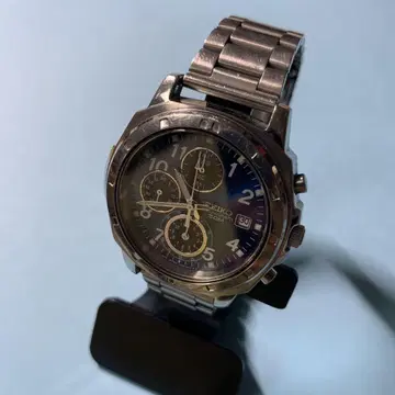 세이코 SEIKO 크로노그래프 손목시계 50m 방수 배터리 방전
