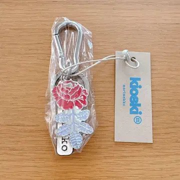 미사용 새상품 마리메꼬 Vihkiruusu Kioski 키체인