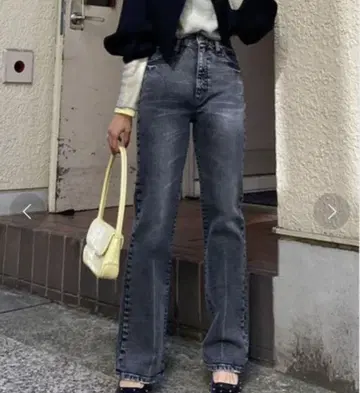미사용 AMERI 아메리 HIGH WAIST FLARE DENIM