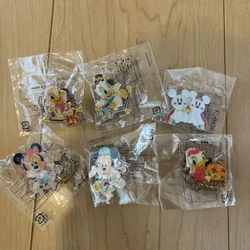 디즈니 캐릭터 핑 배지 세트
