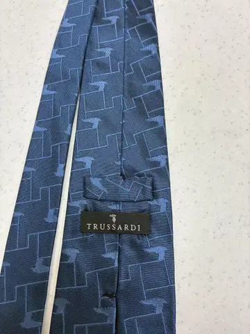 TRUSSARDI 기하학 패턴 넥타이