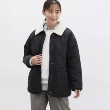 [ 새상품급 ] 허니즈 보아 카라 부착 퀼팅 자켓 코트