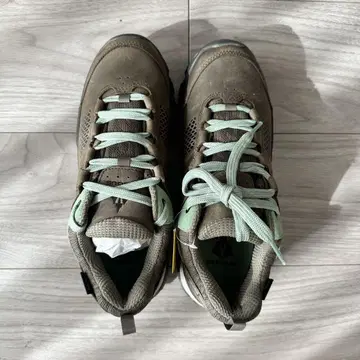 Vasque 여성용 트레킹 슈즈 vibram 25cm 8M
