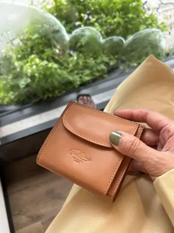 미사용 새상품 이탈리아제 소가죽 천연 가죽 지갑