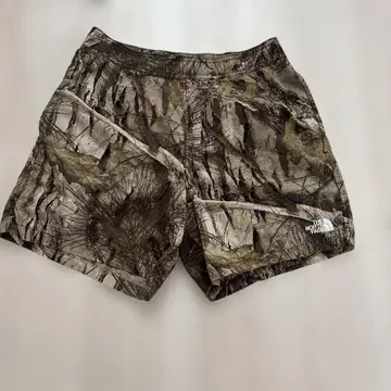 THE NORTH FACE 카모 패턴 숏팬츠 S
