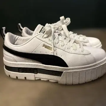 공식 PUMA, 가격 인하!! 푸마, 화이트 가죽 스니커즈, 24cm