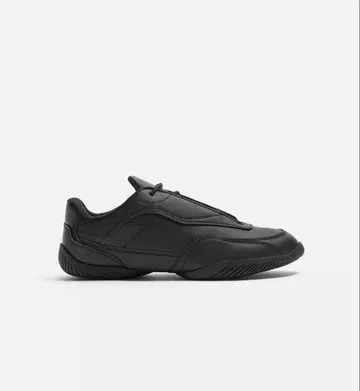 ZARA 한정판 스니커즈 27cm
