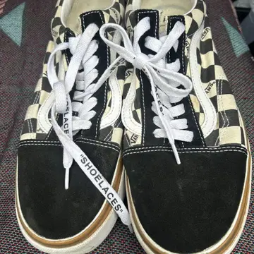 Vans 체크 무늬 스니커즈 10 (US)