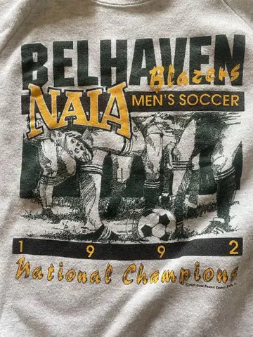 벨헤이븐 NAIA 남자 축구 트레이닝복 L 사이즈