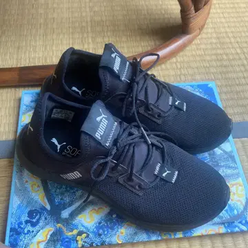 PUMA SOFTFOAM 블랙 스니커즈 UK5