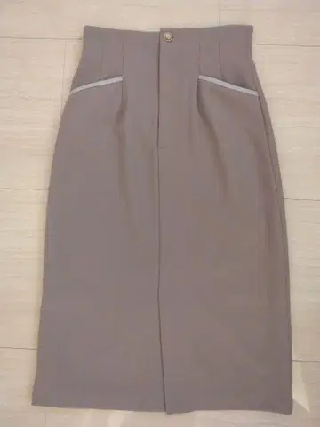 프로포션 바디 드레싱 스커트