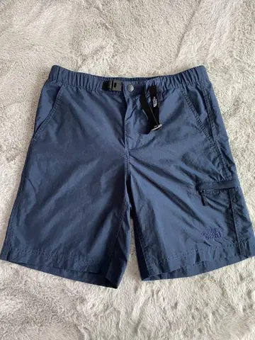 THE NORTH FACE 네이비 숏팬츠