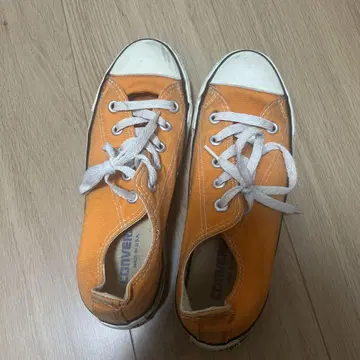 Converse 오렌지 캔버스 스니커즈 US 23.5 데드스탁
