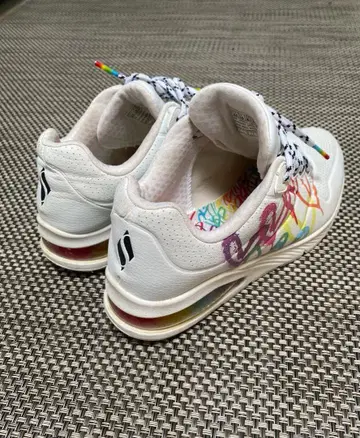 Skechers Women Sneaker 23.5cm
