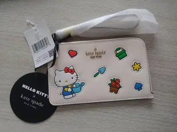 Hello Kitty x kate spade 프래그먼트 케이스