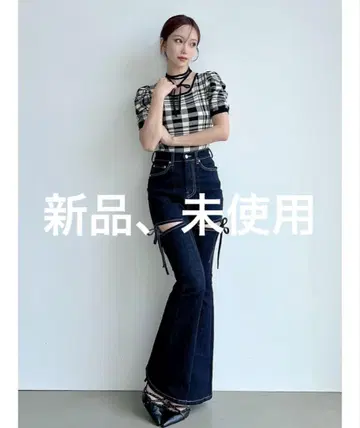 RESEXXY 컷 아웃 리본 데님 팬츠