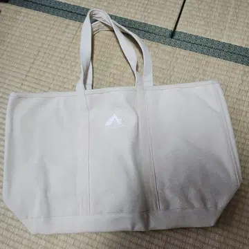 유루캠 라이트온 콜라보 토트백 F