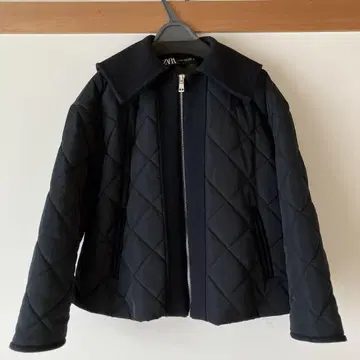 ZARA 네이비 퀼팅 자켓 XS