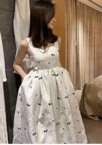 bibiy KOSMOS DRESS 새상품