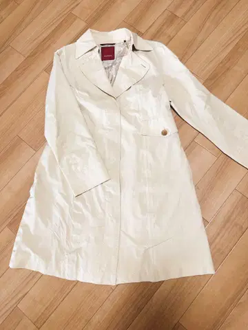 [ 새상품급 ] 아마카 AMACA 아이보리 베이지 트렌치코트 38