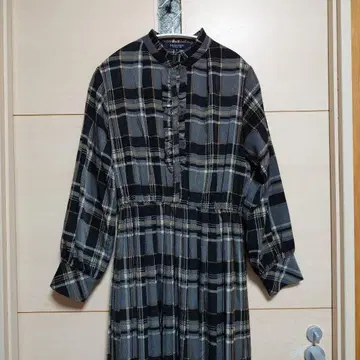 새상품급 BRAHMIN 체크 무늬 긴팔 원피스 38