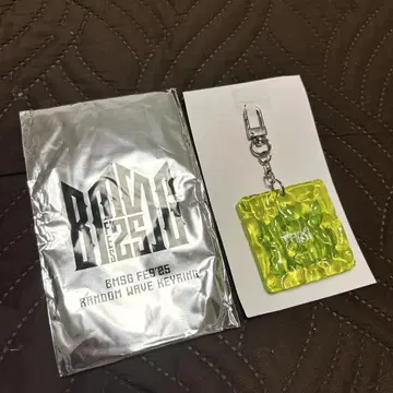 BMSG FES 2025 RANDOM WAVE KEYRING