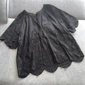 GALLARDAGALANTE 컷워크 자수 블라우스 스키퍼 셔츠 블랙