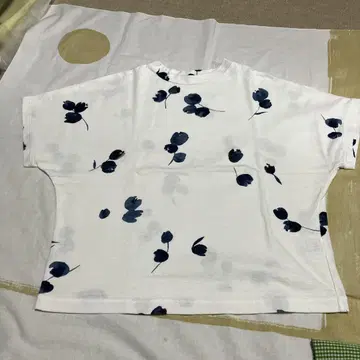 T셔츠 팔라스 팰리스