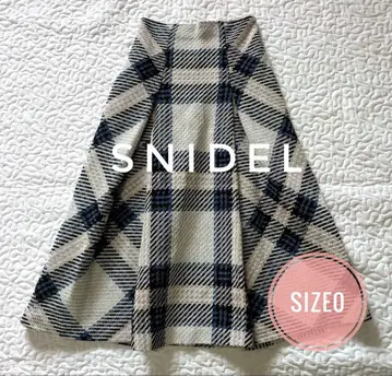 Snidel 로빙 체크 미디 스커트