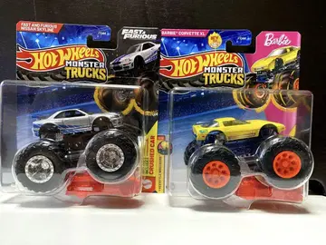 핫휠 몬스터 트랙 스카이라인GT-R x 바비 콜벳