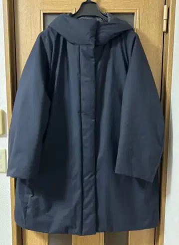 미사용 새상품 하이브리드 다운 코트 여성용 3XL 네이비 유니클로