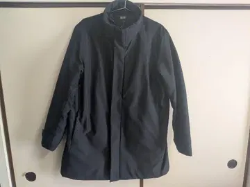 유니클로 하이브리드 다운 코트 사이즈 XL