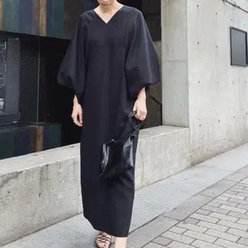 [ 새상품급 ] 리무아크 돌먼 라운드 드레스 롱 원피스 포멀