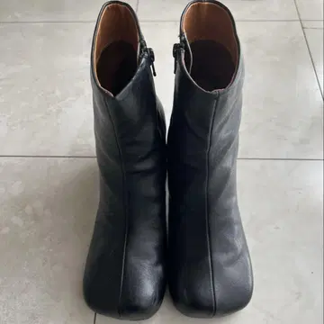 todayful square short Boots 37
