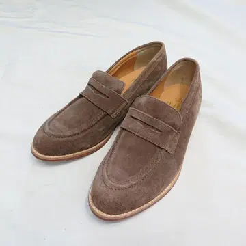 나노 유니버스 브라운 스웨이드 로퍼 25.5cm