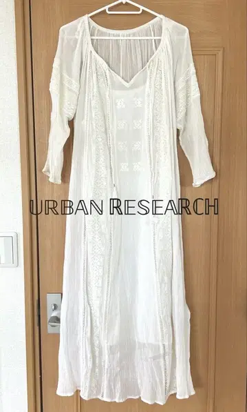 URBANRESEARCH 어반 리서치 자수 원피스