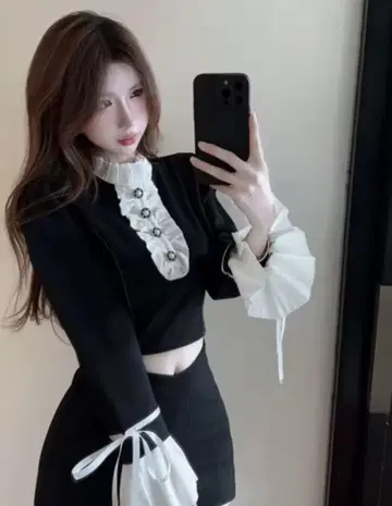 프릴 리본 블랙 상의