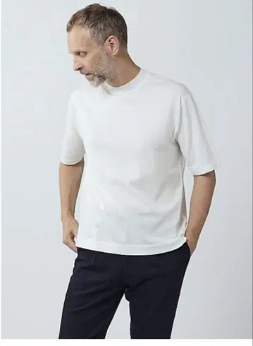 새상품 Aquascutum TEC.3 모크넥 하프 슬리브 T셔츠